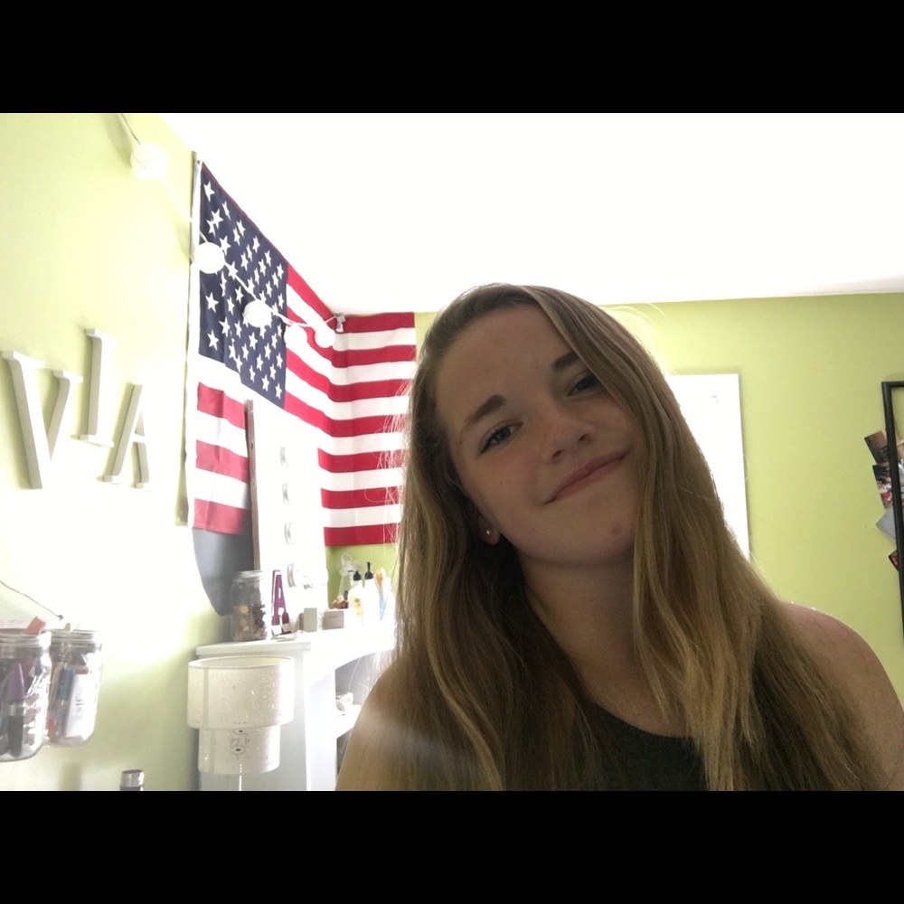 Meet your Posher, Livie